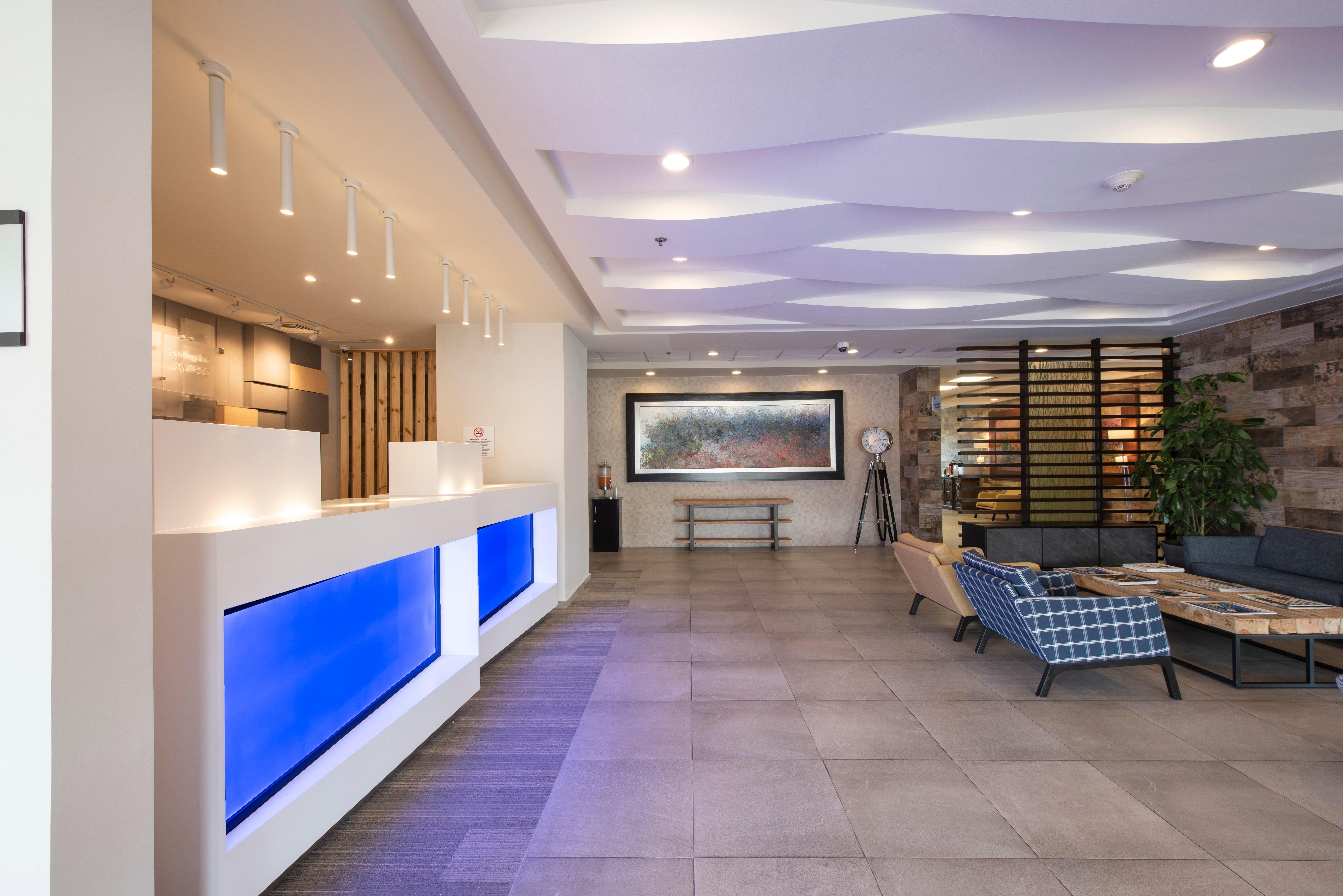 Holiday Inn Express And Suites Celaya By Ihg Celaya (Guanajuato) Exterior foto